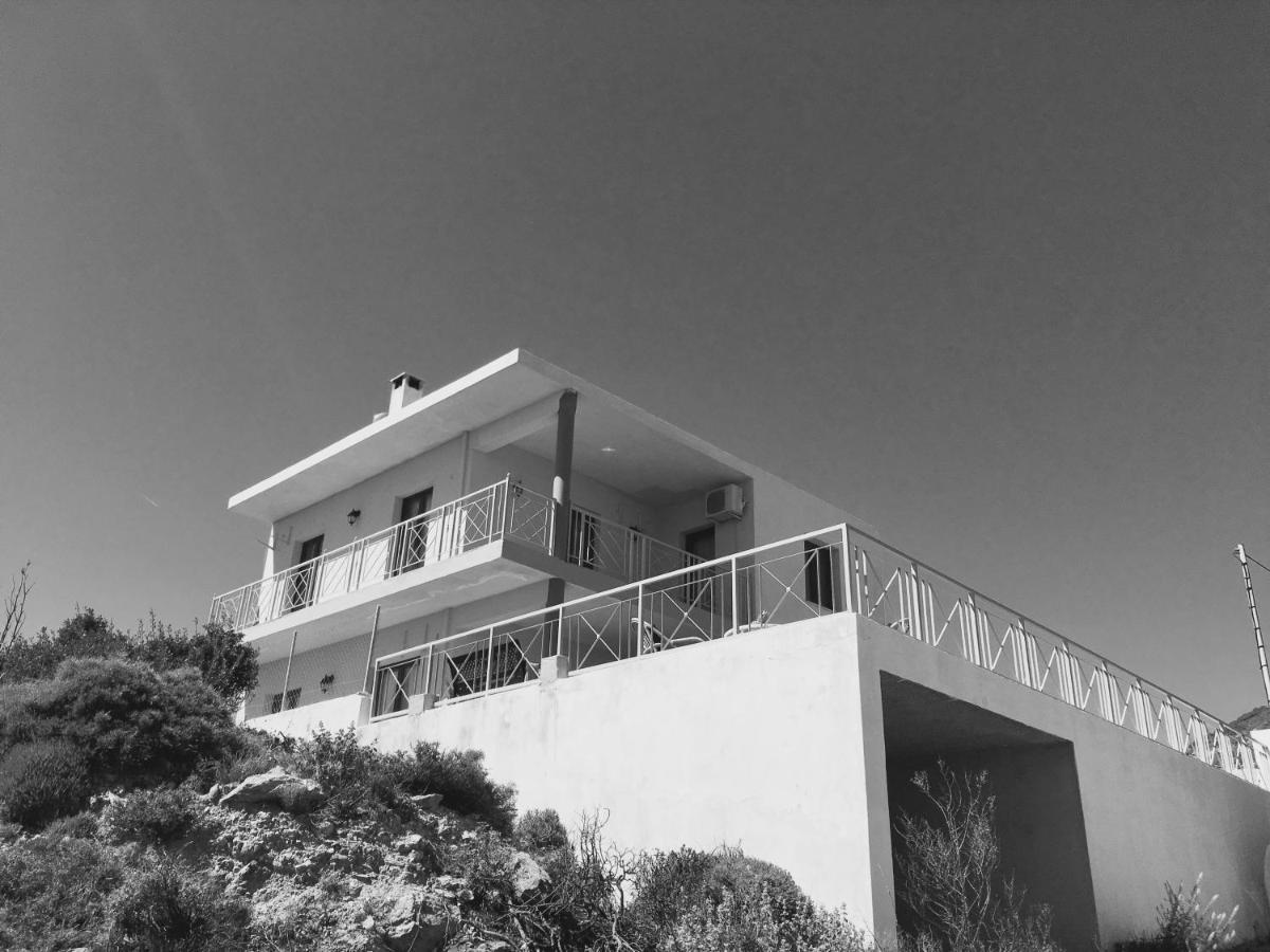 Villa Kalli - Porto Ennia Vromopousi Eksteriør bilde
